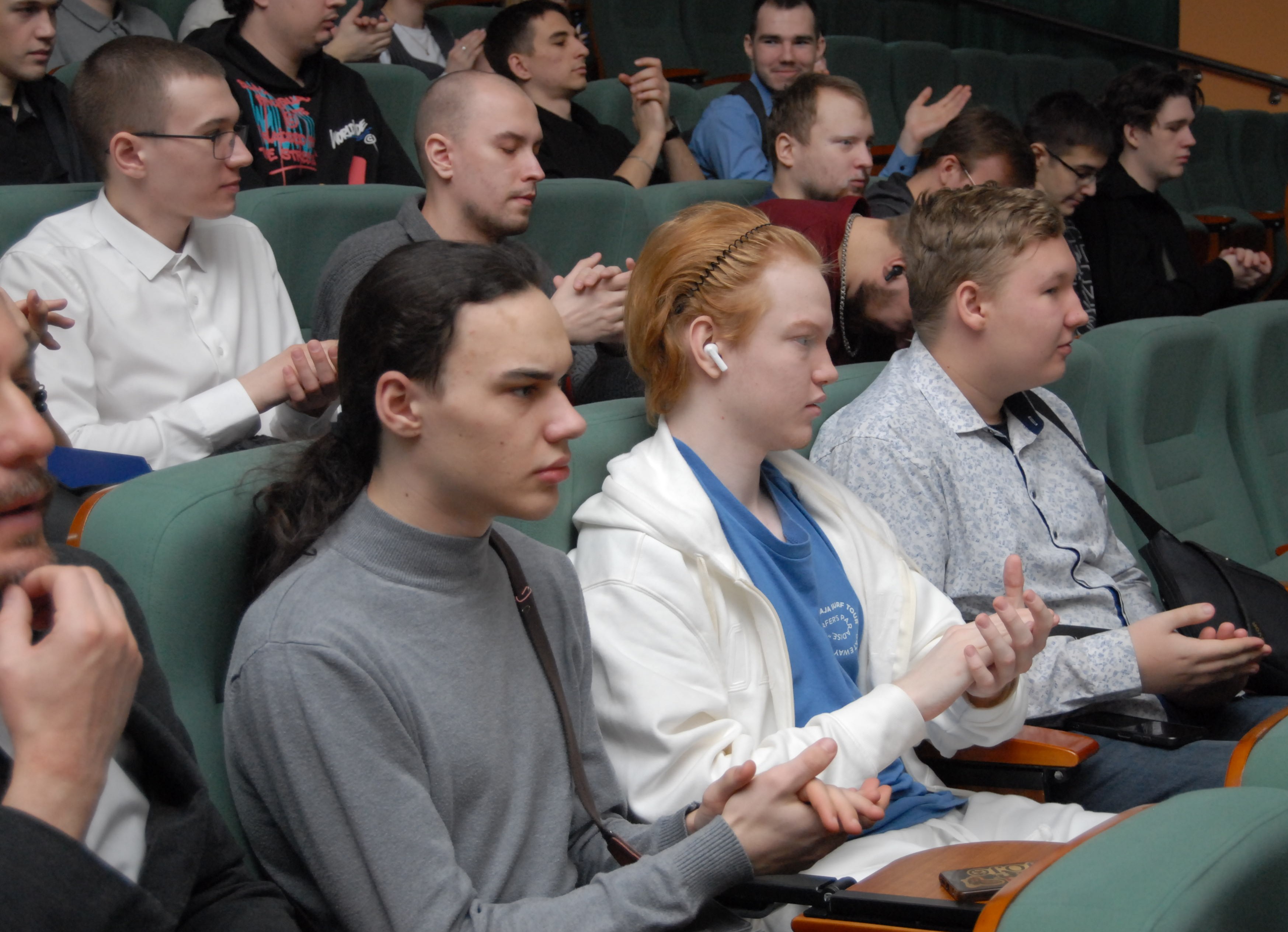 Состоялось торжественное зачисление студентов 2 курса ФЭиА в Корпоративный учебно-исследовательский центр «ЭН + ИРНИТУ» г.Братск